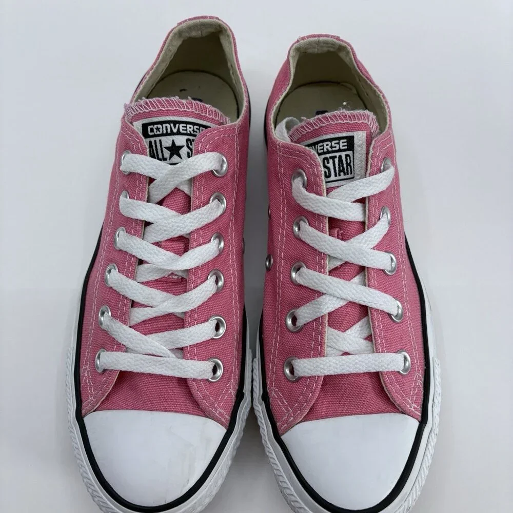 Converse Chuck Taylor All Star Unisex Pink Sneakers Shoes - Women 6,‎ Men 4 EUC - Picture 2 of 9